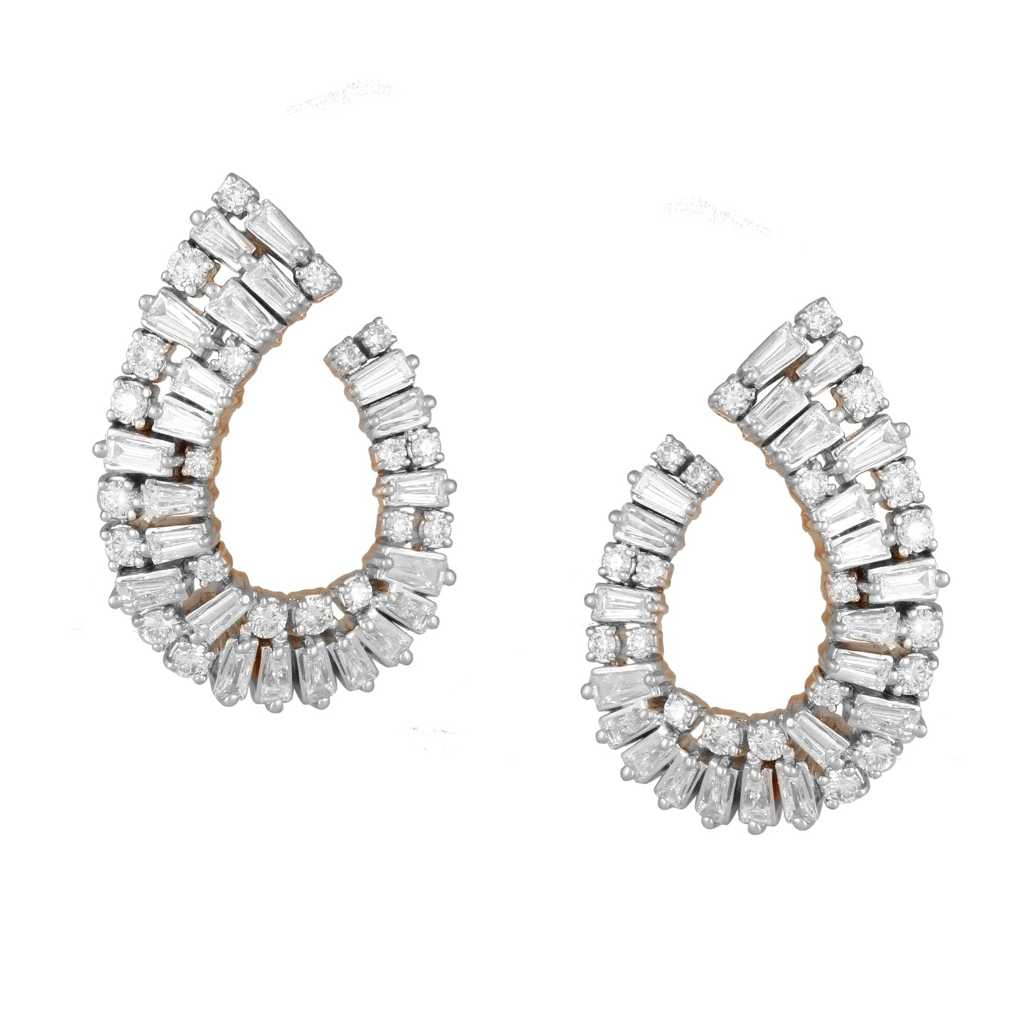 Regalia Elevate Diamond Earrings