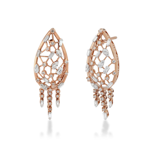 Scatter Waltz Oblique Diamond Earrings